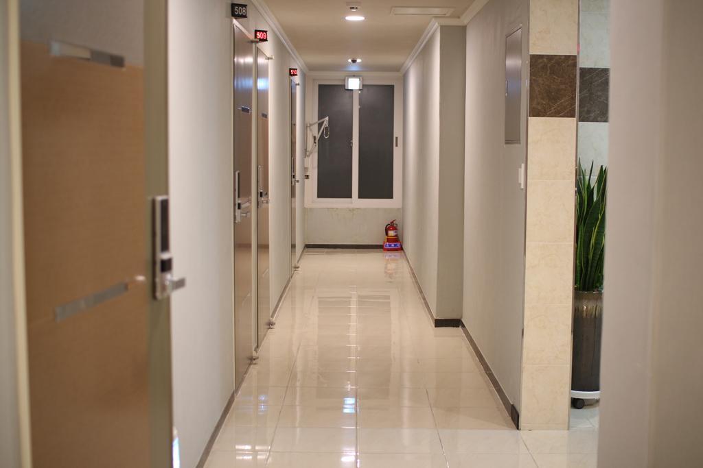 Jeju R Hotel & Guesthouse Exterior foto